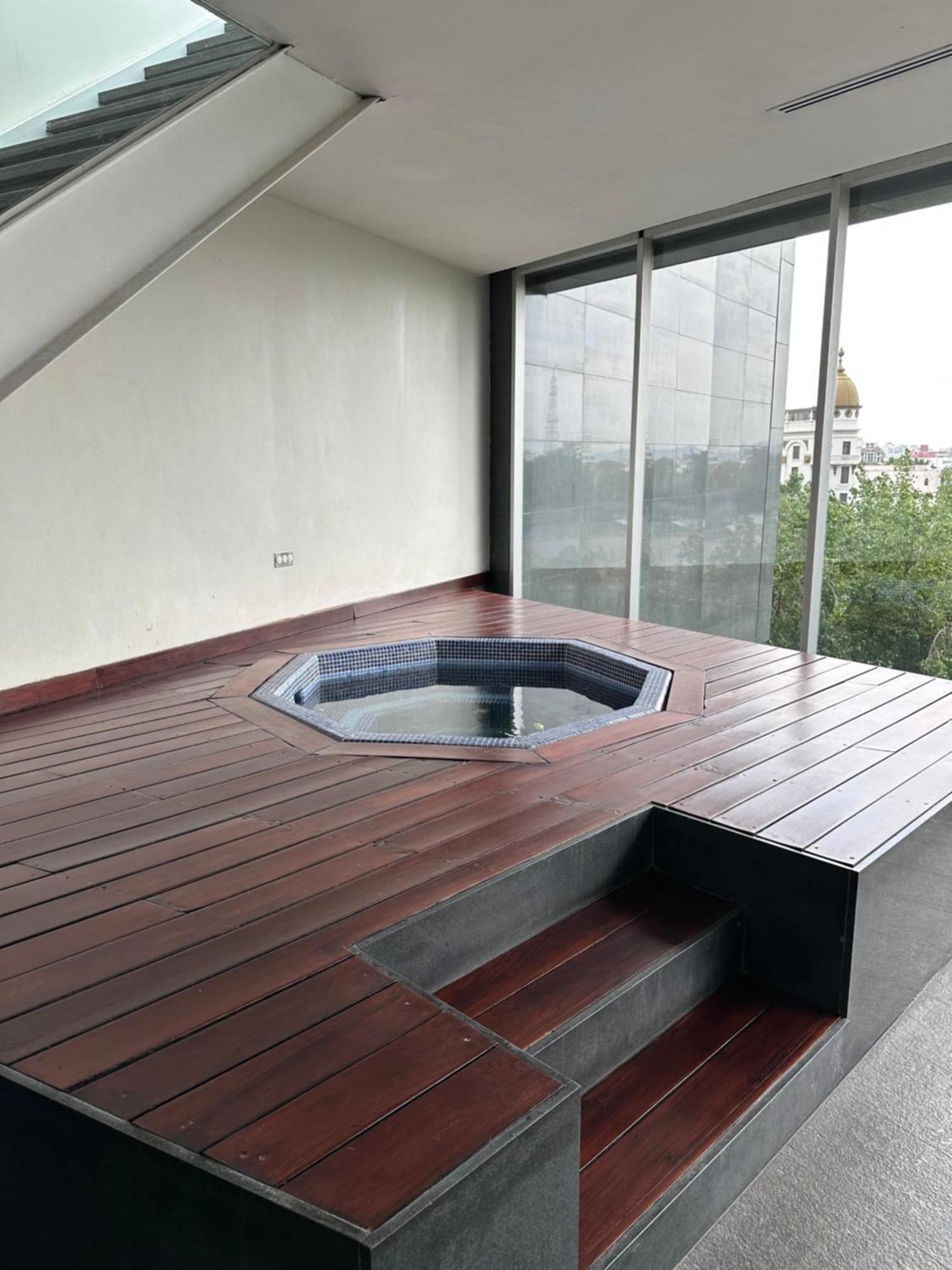 Plaza Apartamento