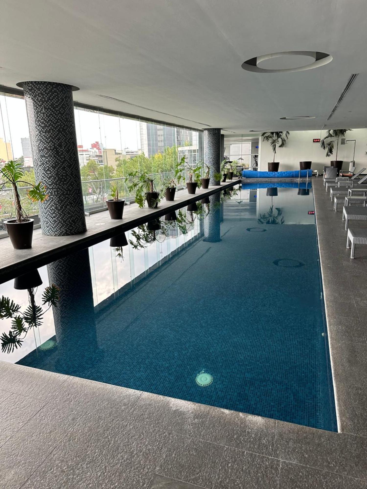 Plaza Apartamento *
